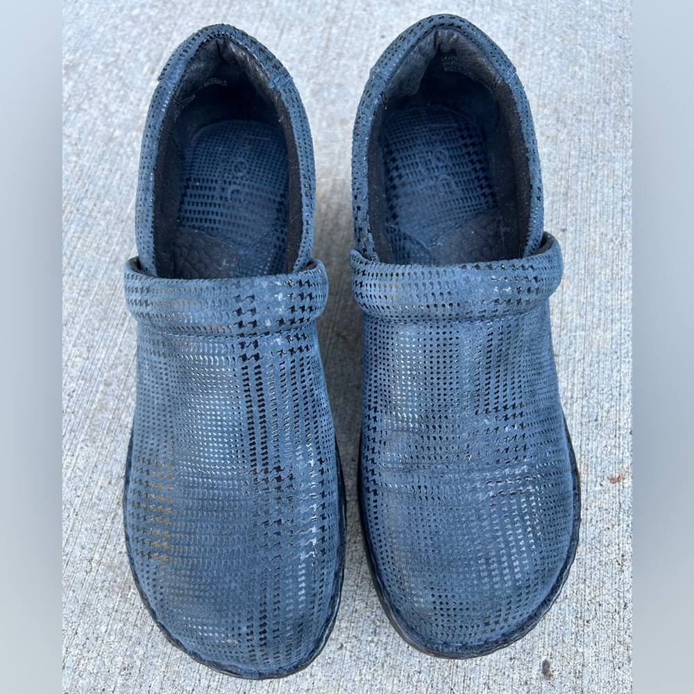 Boc Clogs - image 1